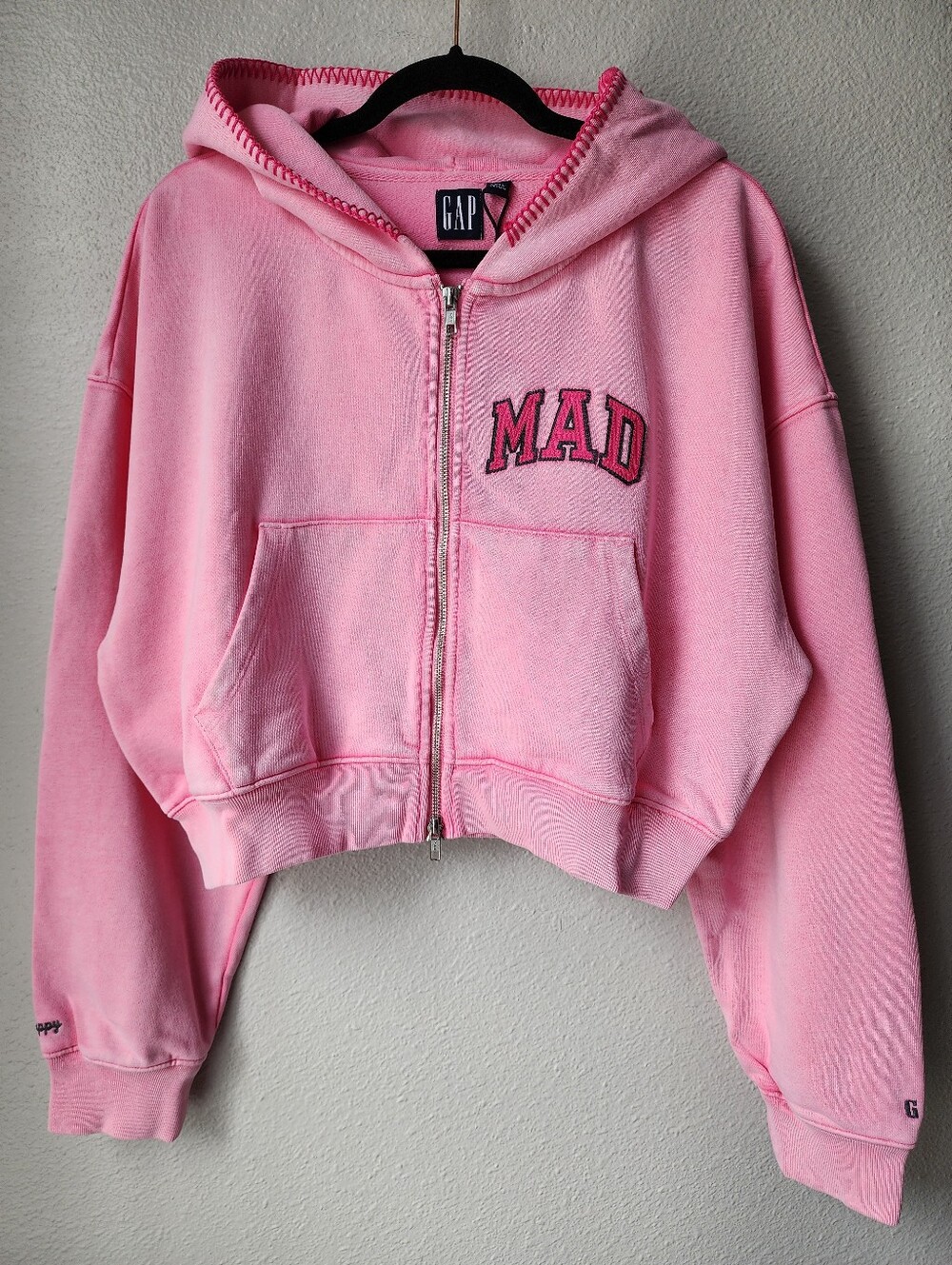 GAP x Madhappy Full Zip Cropped Logo Hoodie Size Large In Pink NWT